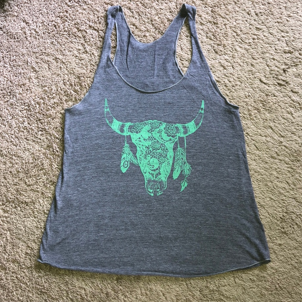 L graphic Razorback tanks - Picture 2 of 6